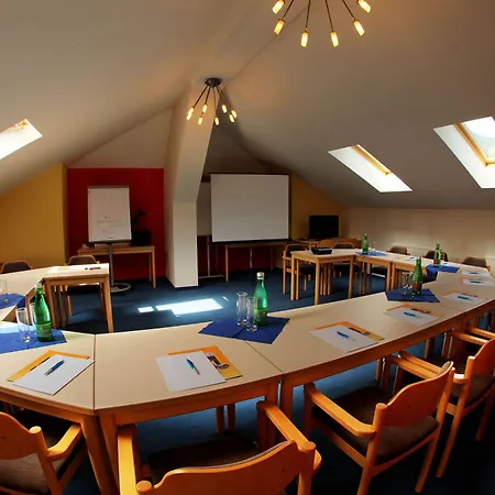 弗拉特施霍夫酒店 4* 弗拉塔克