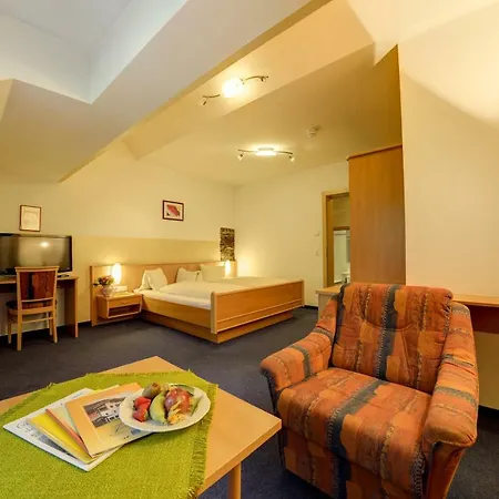 Flattacher Hof Hotel 4*